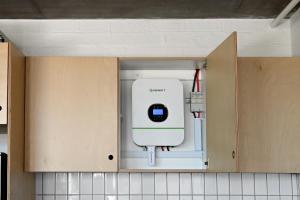 Bantry Bay 2bed 100m To Beach