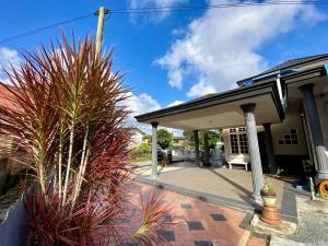 A&S Berkat Homestay - For Islam Only