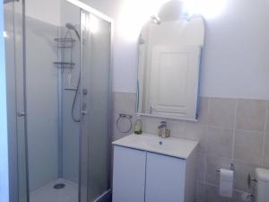 Studio équipé 2 personnes, Port la Nouvelle centre