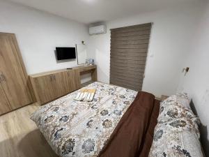 Royal Stars Apartments