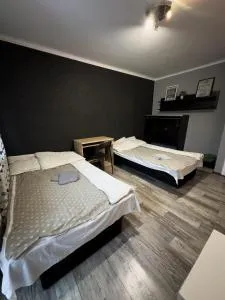 Kwadrat B&B Jałowego - Handzlówka