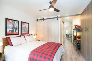 A Slice of Paradise by the River