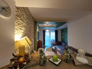 Cozy family apartment with garage