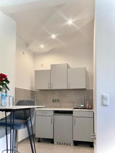 kleines Apartment, nähe Stadtzentrum im 1ten Obergeschoss