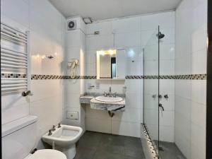 Tres Estrellas y Un Sol Departamentos