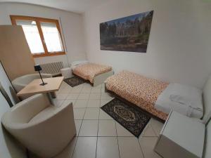 Lunga Via Delle Dolomiti img81