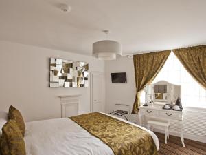 Standard King Room room in Burton Stone Inn