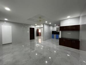 HOTEL DOLPHIN