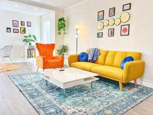 Groovy Getaway Retro Vibes In North Park, Sd