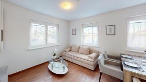 CROWN LIVING Design Apartment - gratis Parkplatz - WLan - Küche - Self Check-in