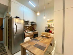 CR50 - Apto bem perto da praia de Copacabana