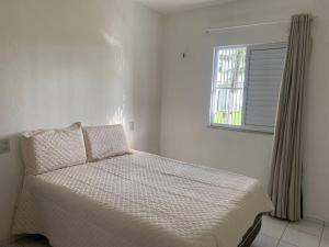 Apt no Icaraí mobiliado de frente para a praia.