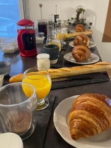 Sejours chez l'habitant Le Ranch - chambres d'hotes - proche centre ville : photos des chambres