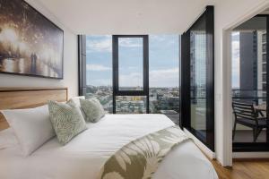 Clarke Contemporary Southbank Skyline Dreams