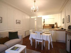Appartements Mont-Dore: T2, Centre, Ascenseur, Cuisine equipee, 4 pers - FR-1-608-262 : photos des chambres