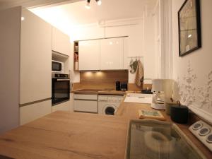 Appartements Mont-Dore: T2, Centre, Ascenseur, Cuisine equipee, 4 pers - FR-1-608-262 : photos des chambres