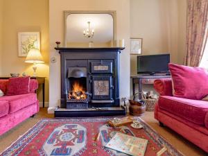 2 Bed in Otterburn 66305