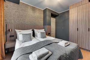 Chmielna Park - City Center & Parking by Downtown Apartments