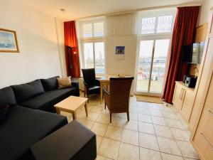 Stromlinie, direkt am Alten Strom