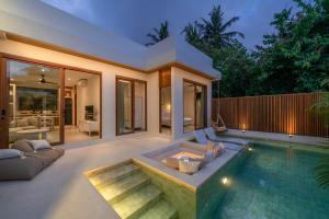 Dreamscape Haven - Heavenly 2BR Villa with Rooftop in Pererenan!