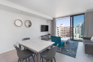 The Cosmo Luxury Suites by Totalstay