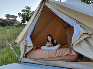 A Moment of Love...by Red Z @บ้านมุง เนินมะปราง