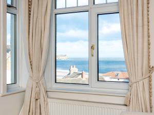 3 Bed in Sandsend 86968