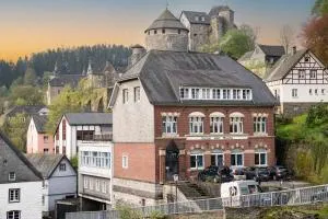 besttime Hotel Monschau - 黑伦塔尔