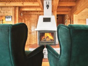 Alpenglück Chalet Schladming - Dachstein by AA Holiday Homes