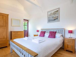 3 Bed in Praa Sands 36256