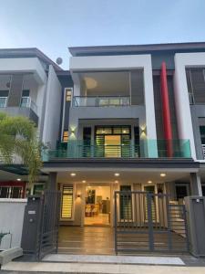Unique 3 Storey Near Jonker@Heritage (max 25pax)