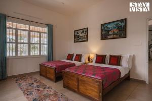 Aqua Vista Riverview by StayVista - Private Pool