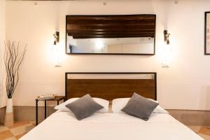 Fenix Colombina in Biennale - Your little house