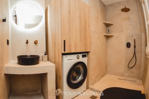 FirstLineSkg6 Moodsolutions Living