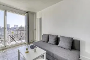 MDOR - L'Envolée Urbaine proche Paris avec parking - 博比尼