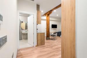 Accessible and Modern- 1 Bedroom 1 Bath- Justice