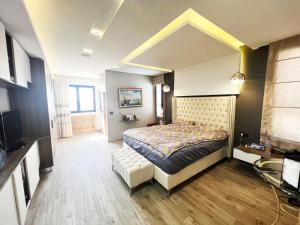 Log. standing complet 180 m2