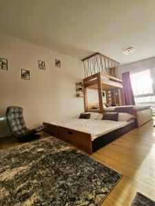 H11 - Evergreen Tale