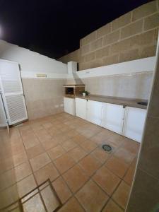 Villa Vanesa luxury private villa with a heated pool, 4 bedrooms and 4 bathrooms