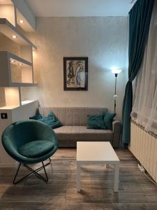 M&L downtown apartment