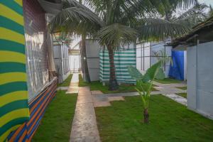 Kashinath Beach Huts- Beach Front