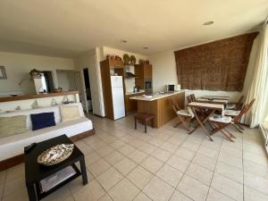 APARTAMENTO, PISCINA, VISTAS AL MAR Y AIGUABLAVA - ES-226-3