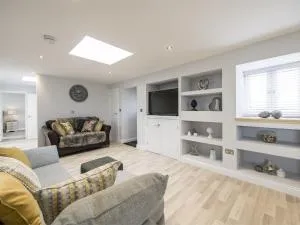 3 Bed in Mundesley KT057 - Knapton