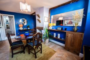 72 - Quirky One Bed Property in the Norwich Lanes