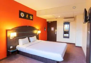 B&B HOTEL Agen Castelculier - 阿让