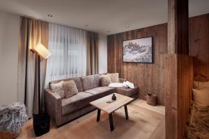 Alpin Residenzen Eichenheim Aurach bei Kitzbühel by Alpina-Holiday