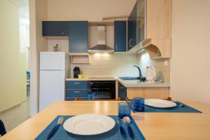 Delphian Colors - Blue Edition by Filos Inc