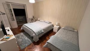 Only Room 3 people Center of Lisbon