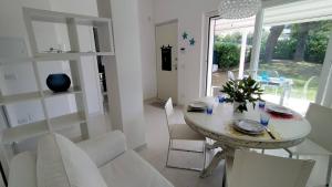 Appartamento Cod 466 - Taunus Vacanze CON PISCINA E SPIAGGIA INCLUSI