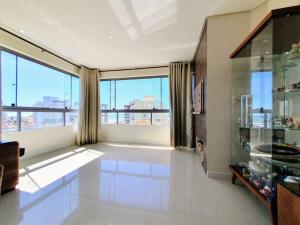 Belo apartamento com vista mar.